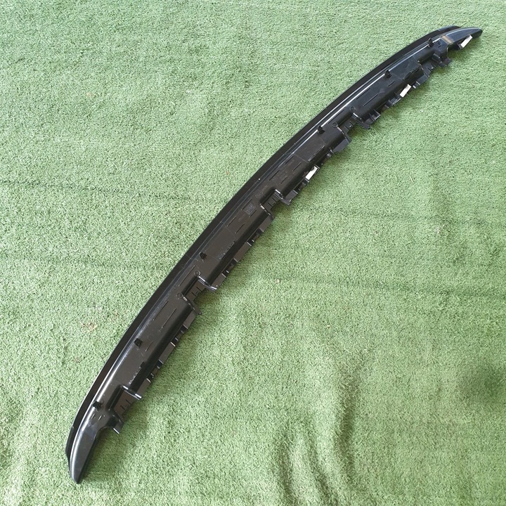 фото №1, Маскировочная накладка планка tynej полки bmw f30 7221019