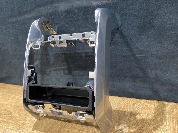 фото №3, Рамка dekor середнього тунелю зад jk6267448a dk62045l92b range rover sport