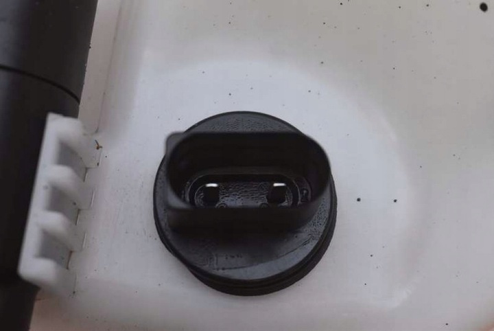 фото №8, Бачок омывателя 7p0955453 vw touareg 2 ii 7p 3.0 tdi 245 km 10-14