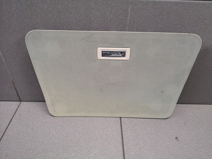 фото №1, Маскувальна накладка сабвуфера audi a8 d3 4e0035435