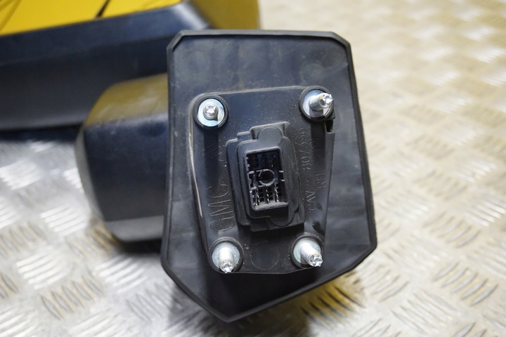 фото №9, Chevrolet silverado sierra 2500 2020 - 2023 зеркало внешние правые 10pin