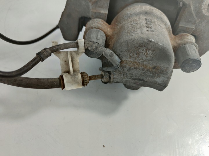 фото №8, Bmw x3 f25 x4 супорт гальмівний лівий перед 6790921