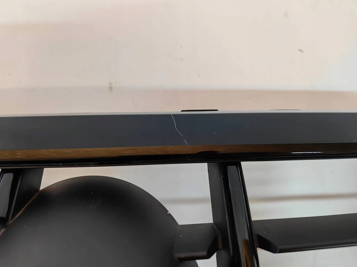 фото №9, Audi q3 83a чёрный - решётка радиатора, решётка сцепление рекомендую