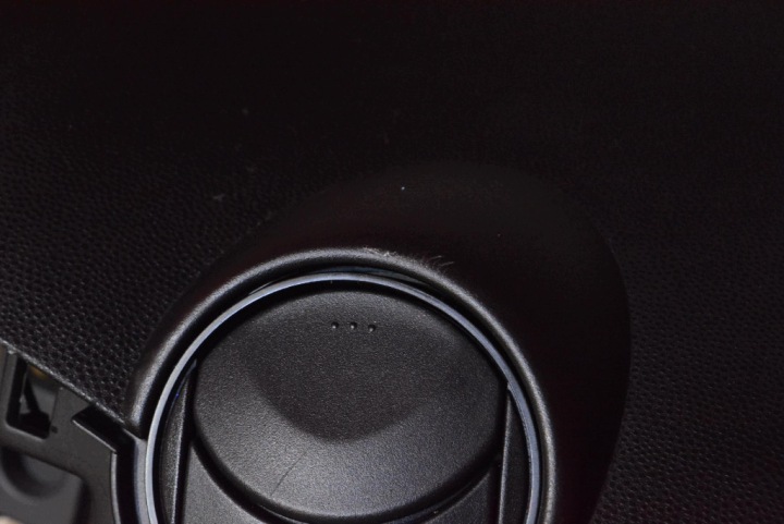 фото №11, Торпедо роздавальна консоль капот подушка  eu mazda 2 ii de 07-10