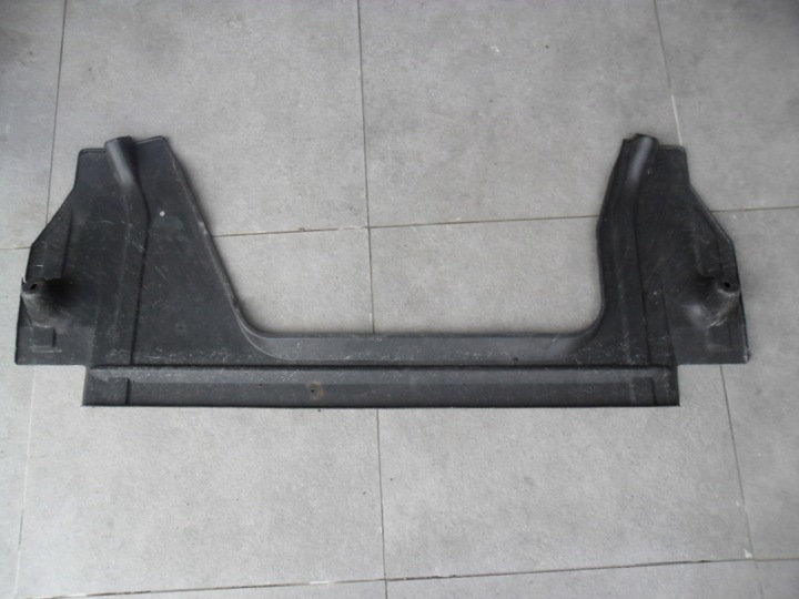 фото №1, Защита шасси зад 8e0825215 skoda superb i vw passat b5 оригинал