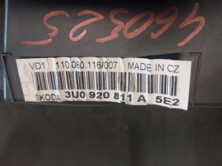 фото №9, Спидометр / спидометр skoda superb b5 3u 1.9 tdi 3u0920811a