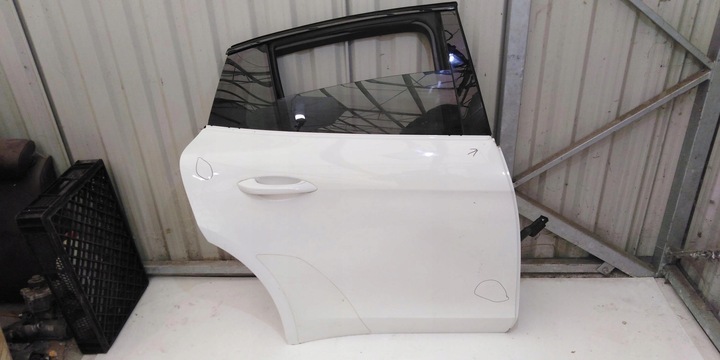 фото №1, Porsche panamera 971 дверь правые задние зад стекло