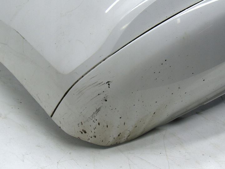 фото №10, Бампер зад tylnny vw polo v 6r 6r0 pod pdc лак lb9a 3d 3-двері