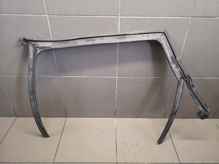 фото №10, Прокладка скла двері правий зад audi a4 b7 avant 8k9839440f