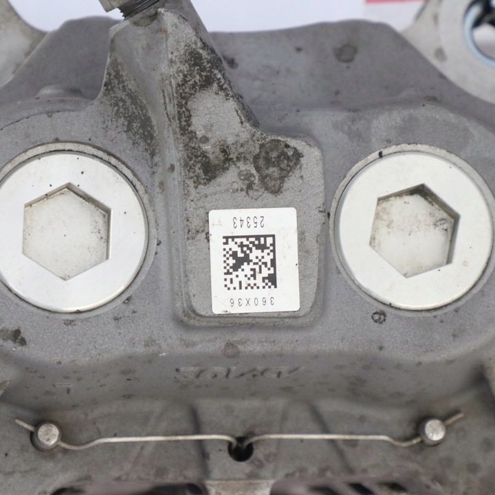 фото №12, Mercedes w205 w213 c253 суппорт тормозной левый перед a0004210000