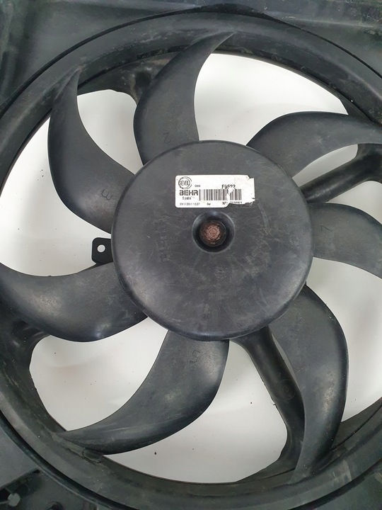 фото №9, Fiat ducato boxer jumper 2.3 корпус вентилятор радиатор 1358020080