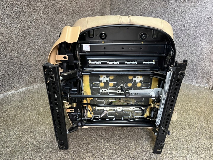 фото №8, Сиденье правые перед пассажира с подогревом кожа бежевая bmw x3 e83