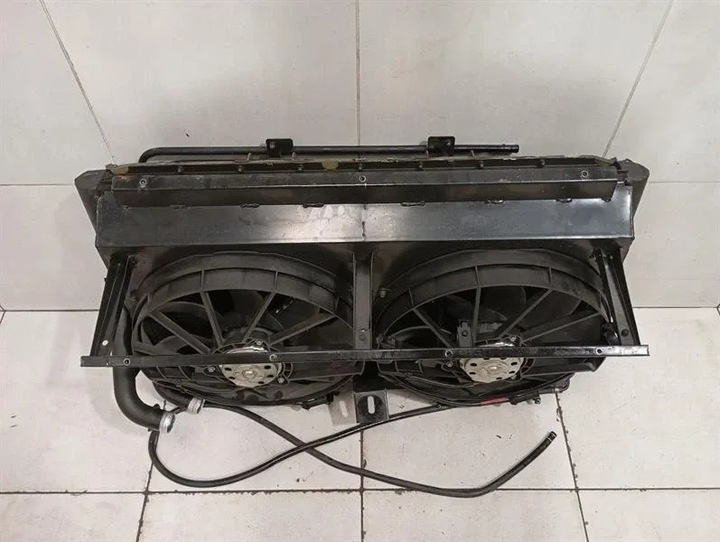 фото №9, Набор радиатор ferrari 227454