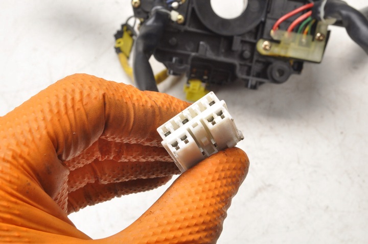 фото №7, Hyundai купе i rd переключатель комбинированный лента