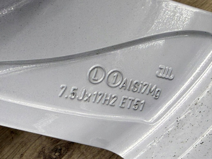 фото №12, Диск vw golf viii 7.5jx17h2 et51 5x112 5h0601025e