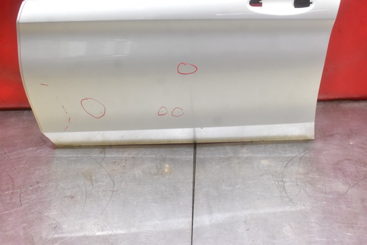 фото №3, Дверь левая перед передние серебристый mercedes c-klasa w205 14-21