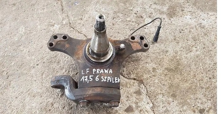 фото №1, Поворотна опора права daf 45 lf колеса 17,5 6 шпильок