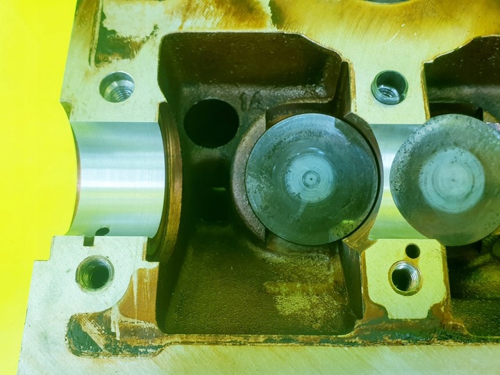 фото №8, Головка двигуна audi a6 c5 a8 d3 a4 b6 3.0 asn 06c103373e ліва