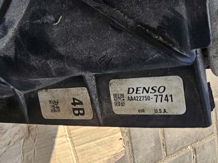 фото №12, Toyota venza 09-16 радіатор вентилятори 2.7b 422750-7741 usa