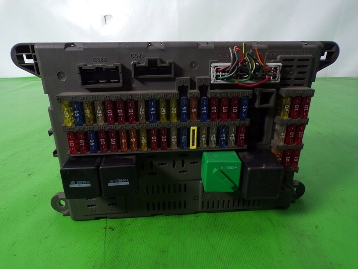 фото №5, Land rover freelander i 2.0 дизель коробка модуль предохранителей 518823208