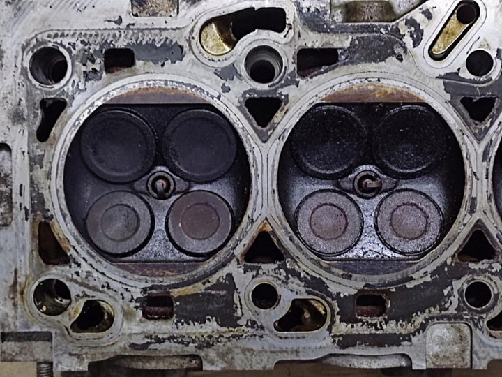 фото №7, Ford focus mk1 1.8 головка двигателя xs7g6090bc