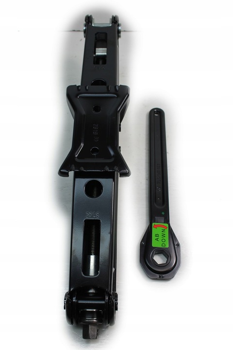 фото №6, Audi q8 e-tron подъемник домкрат 4ke011031 4ke 011 031 автомобильный etron 7l