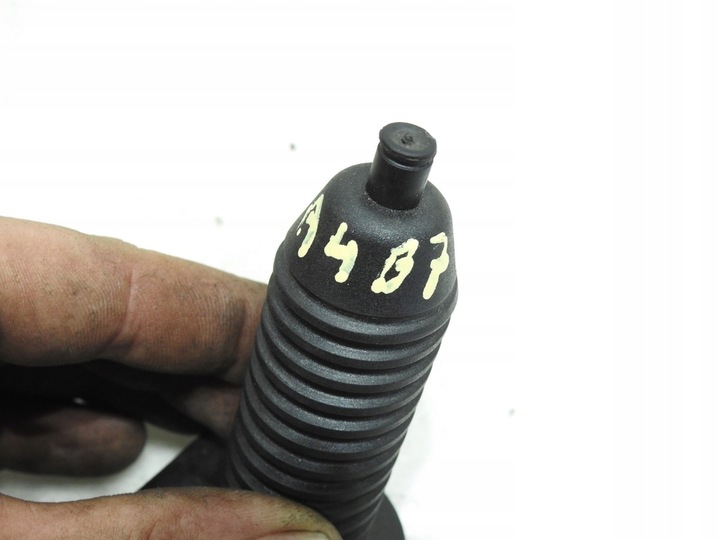 фото №4, Винт колёса запасного audi a4 b7