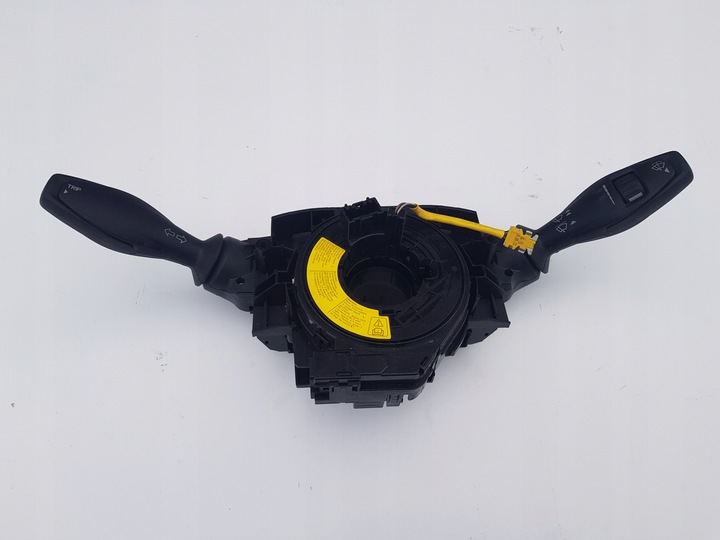 фото №1, Ford fiesta mk7 перемикачі стрічка 8a6t-13n064-bg