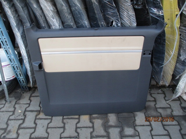 фото №1, Обивка боковина дверь vw t5 t6 правая зад кожа