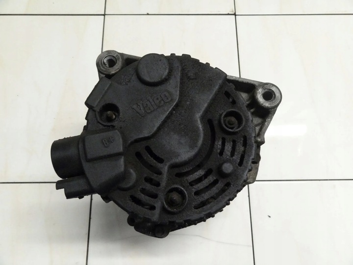 фото №2, Citroen c5 i 2.0 b 2002 генератор 9638275780