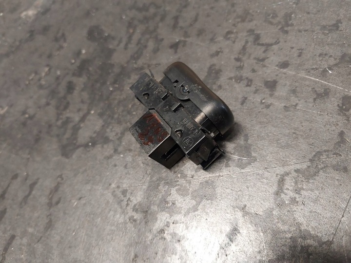 фото №7, Кнопка / вимикач датчик паркування pdc mercedes-benz w208 2108211451