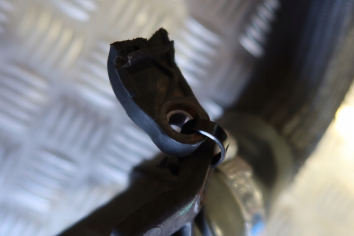 фото №8, Труба шланг повітря megane iii 8200687467