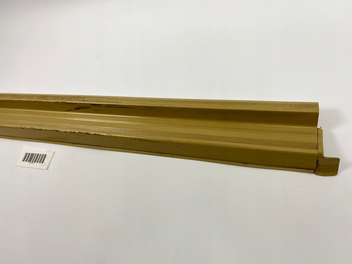 фото №7, Планка порогова накладка порога перед правий лівий mercedes w201 190 бежева