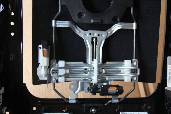 фото №10, Сидіння пасажира каркас регулювання audi a5 8w cabrio