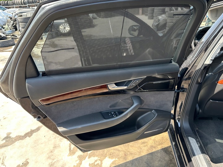 фото №1, Боковина двері лівий зад a8 d4 довгий eu ідеал голий