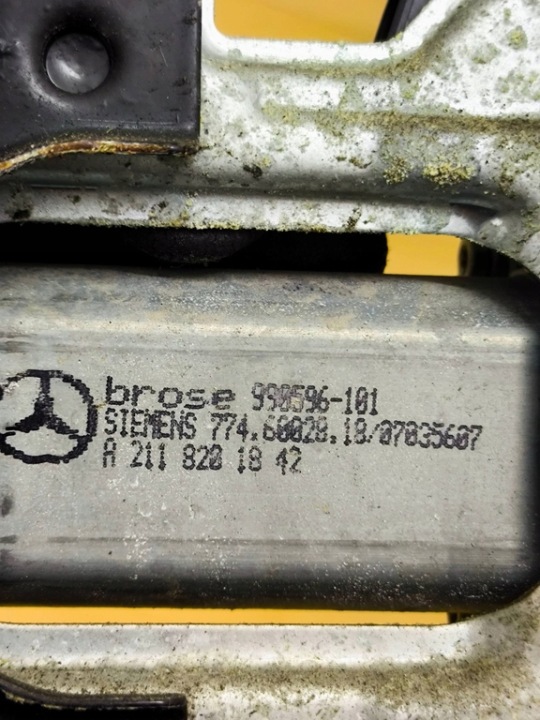 фото №6, Підйомник вікна лівих передніх двері mercedes-benz c w203 a2037202946