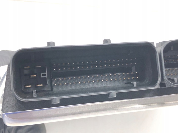 фото №5, Компьютер двигателя audi a4 b6 038906019cg 1.9 130km 00-05 блок управления модуль