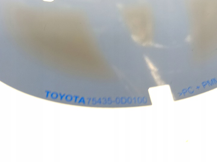 фото №1, 75435-0d010 tło емблеми кришки багажника yaris