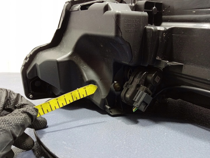 фото №8, Nissan x-trail t33 фара правый лампа передняя eu led