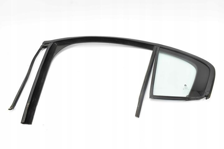 фото №1, Скло двері прокладка лівий зад 52209824 fiat tipo ii хетчбек sedan 2016