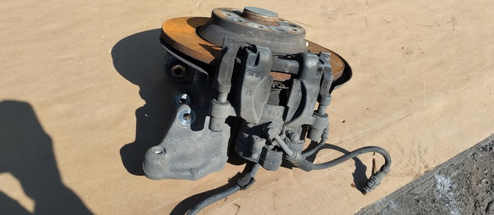 фото №5, Поворотный кулак правая суппорт правые зад audi q3 83a 5qf505436h