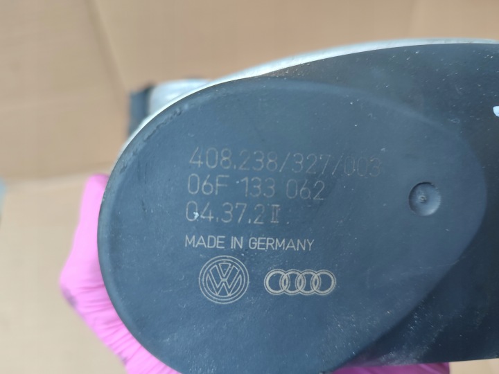 фото №6, Дросельна заслінка vw seat audi 2.0fsi 06f133062