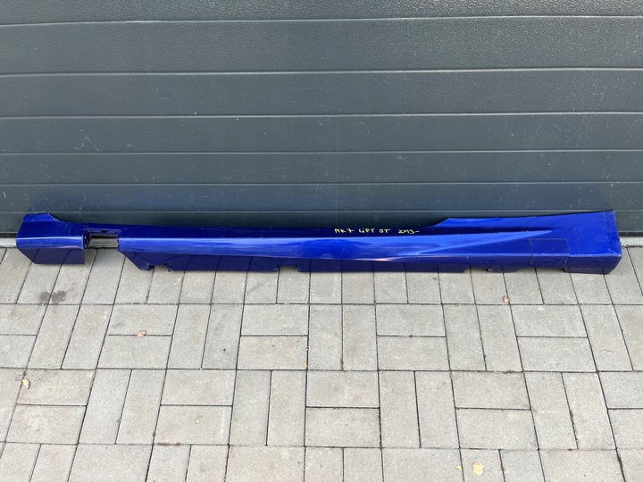 фото №1, Ford fiesta mk7 st line рестайлінг планка порогова ліва