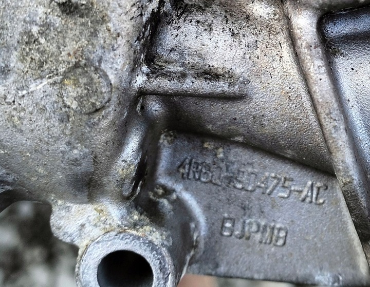 фото №7, Клапан радиаторов выхлопных газов citroen c5 iii x7 2.7 hdi 4r8q-90475-ac