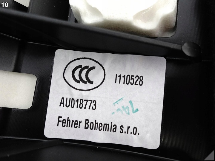 фото №11, Audi a5 8w6 f5 a4 8w0 b9 15- захист боковина оббивка диван зад права jt5