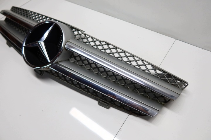 фото №9, Mercedes w219 cls решітка решітка 2198801083 решітка радіатора cls рестайлінг
