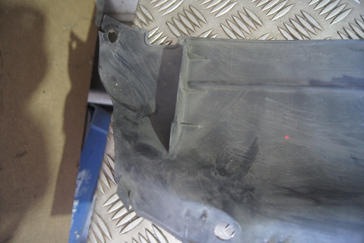 фото №13, Audi оригинальный номер 8t0807081a