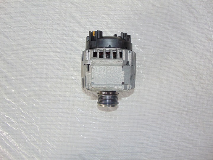 фото №1, Vw passat b8 генератор 06j903023h 2tkm