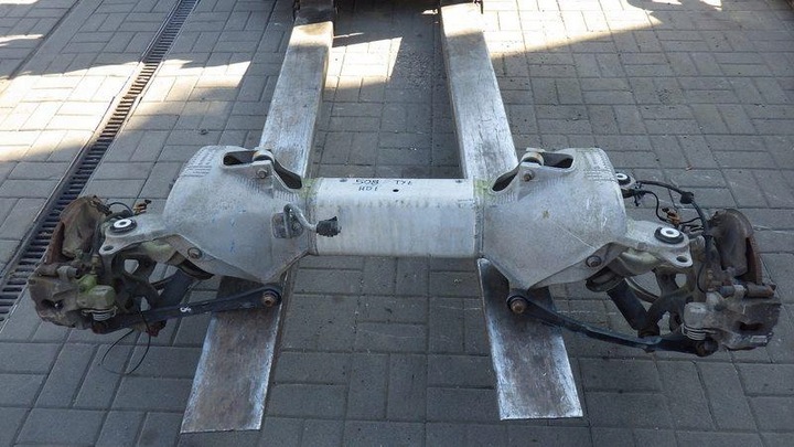 фото №1, Підвішування балка вісь вісь задні зад peugeot 508 i