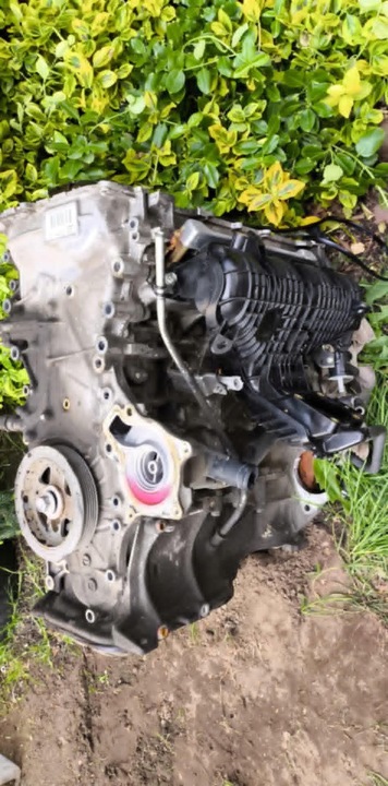 фото №10, Крышка клапанная toyota 1.8 гибрид auris c-hr corolla prius chr